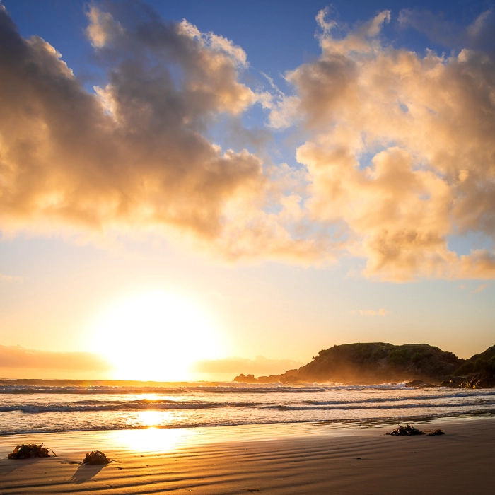EmeraldBeach-1_thumb.webp